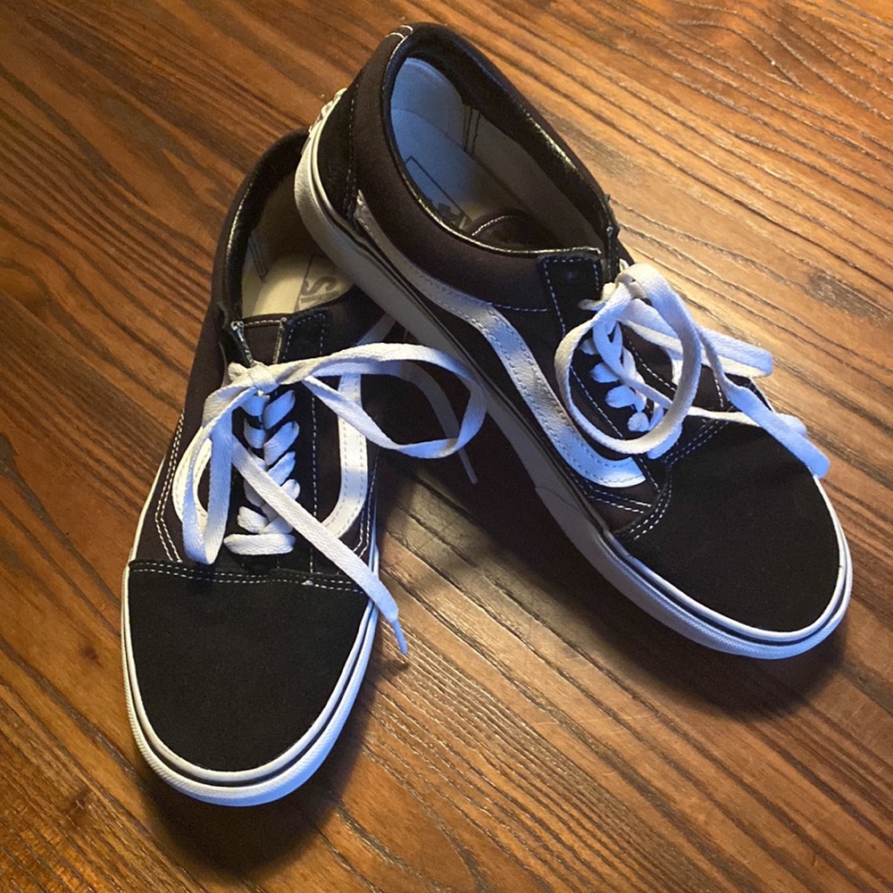 Vans Black Old Skool Sneakers